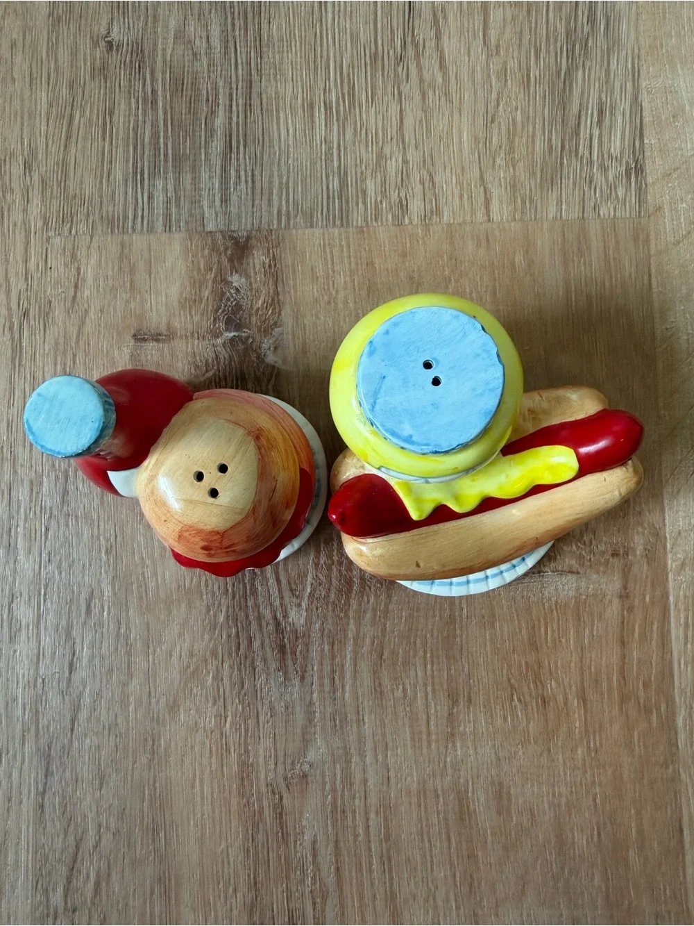 Vintage Ceramic Hot Dog & Burger Salt and Pepper Shaker Set - Yellow, Red, Cream
